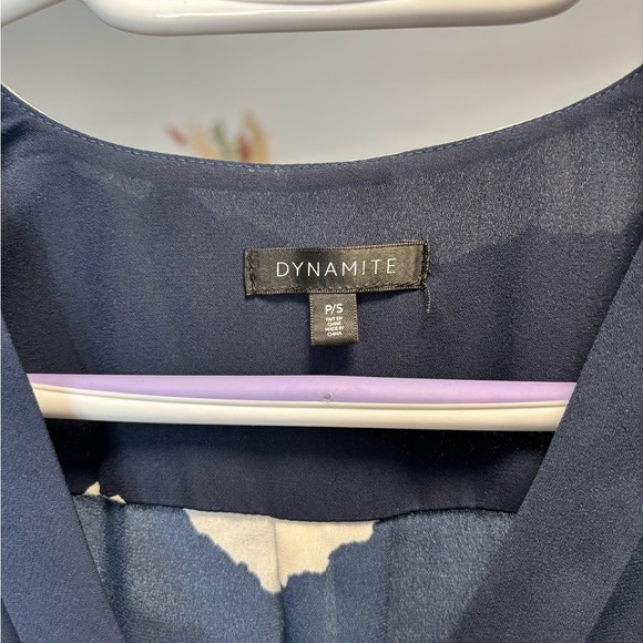 Beautiful Dynamite Blouse with Open Shoulder Sleeves - Picture 2 of 5